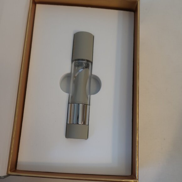 NIB Womens Kimera Scientific Medislips Non-Invasive Skin Lip Therapy - Picture 6 of 6